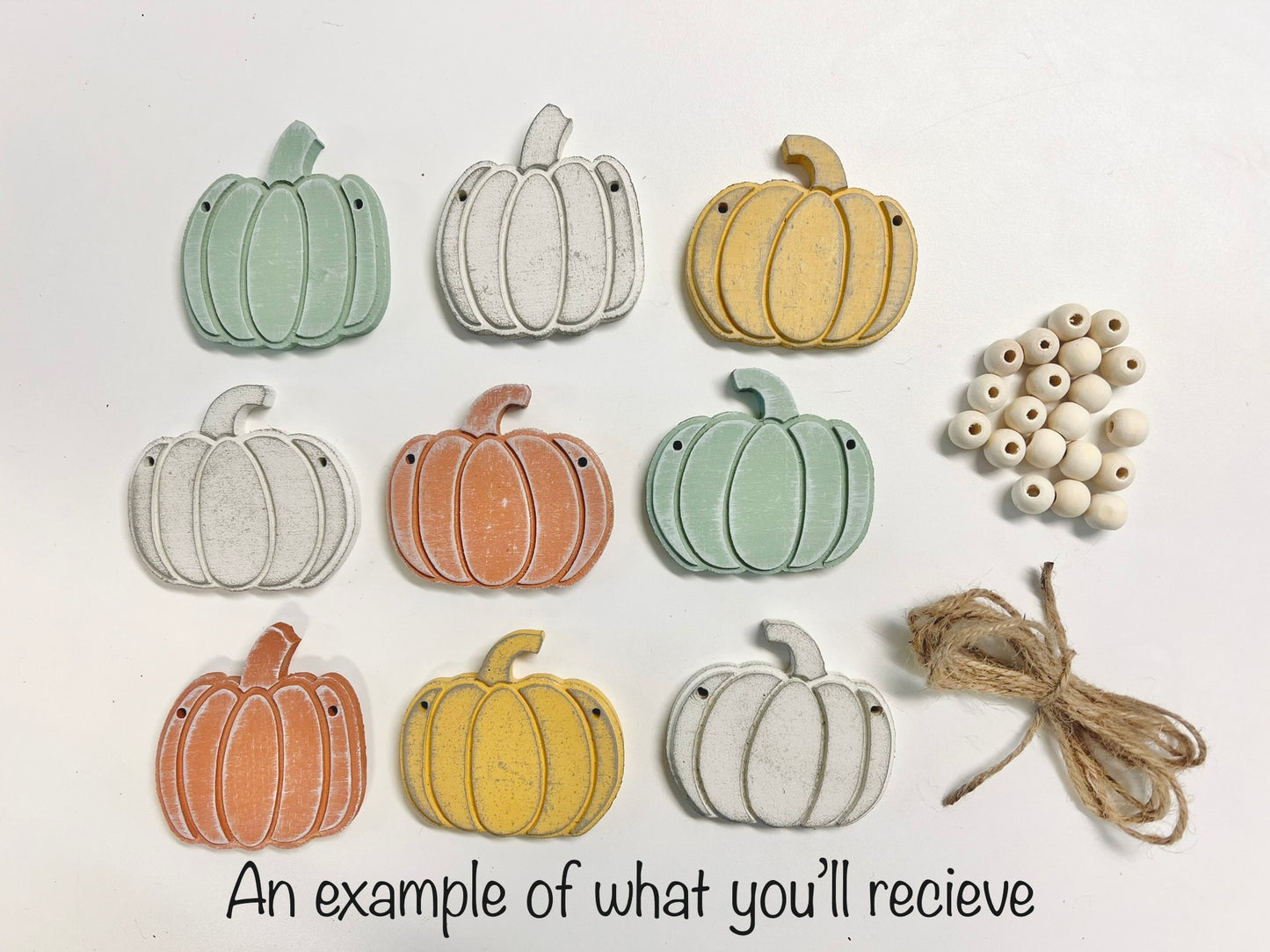 Fall pumpkin garland decoration for autumn mantle