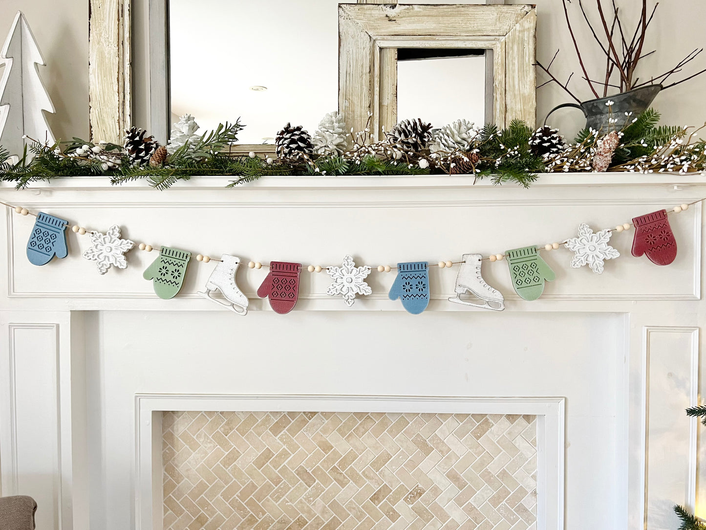 Ice skates and mittens garland holiday decoration - FREE SHIPPING