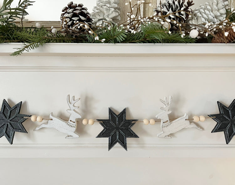 Nordic deer garland in black