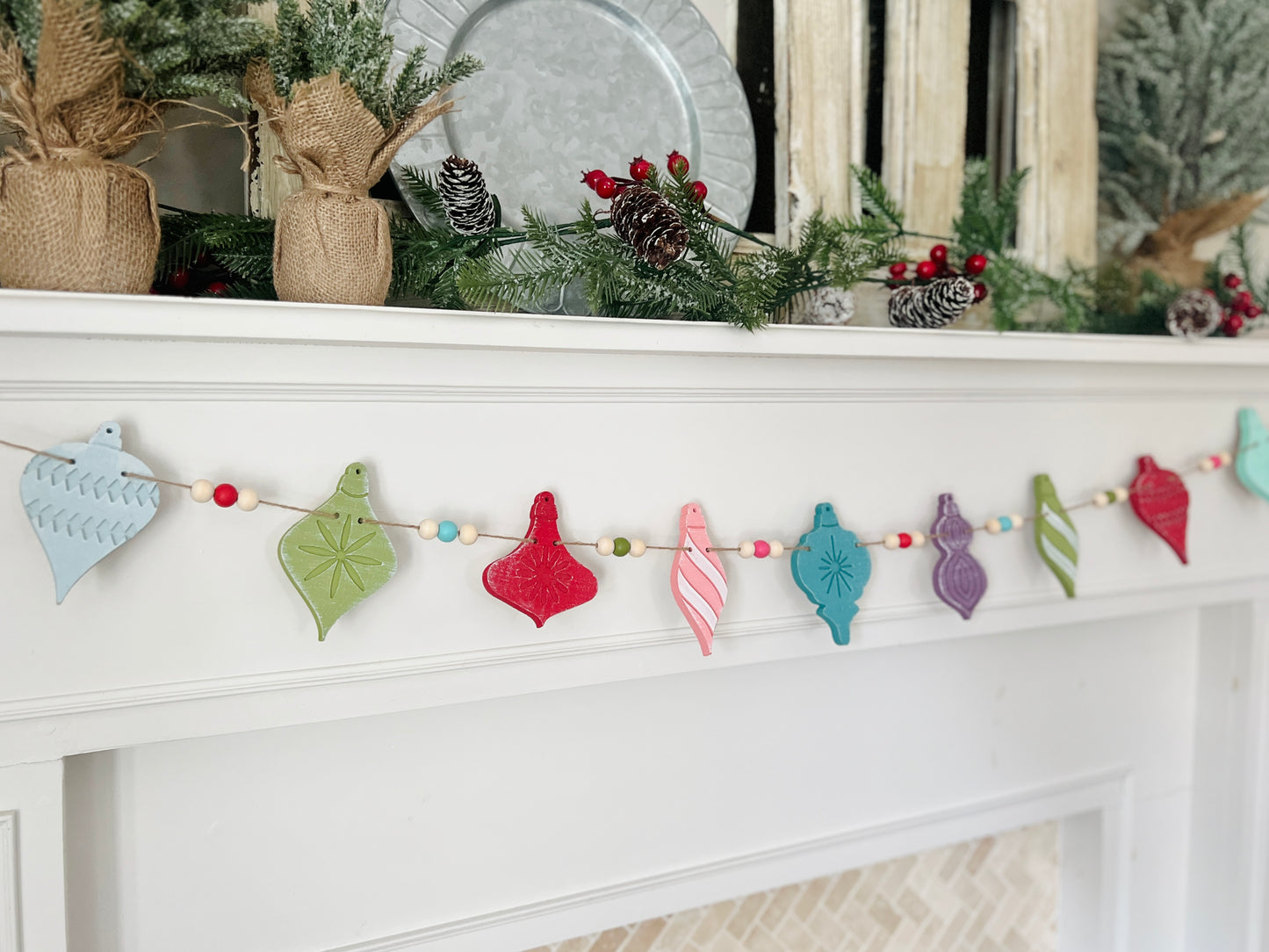 Vintage Ornaments garland