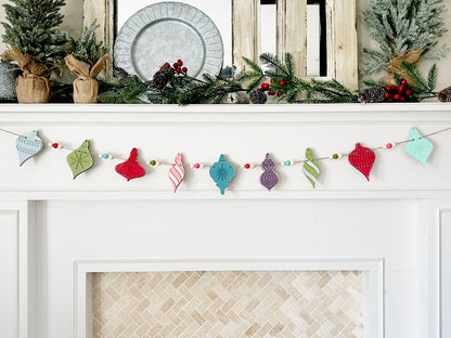 Vintage Ornaments garland